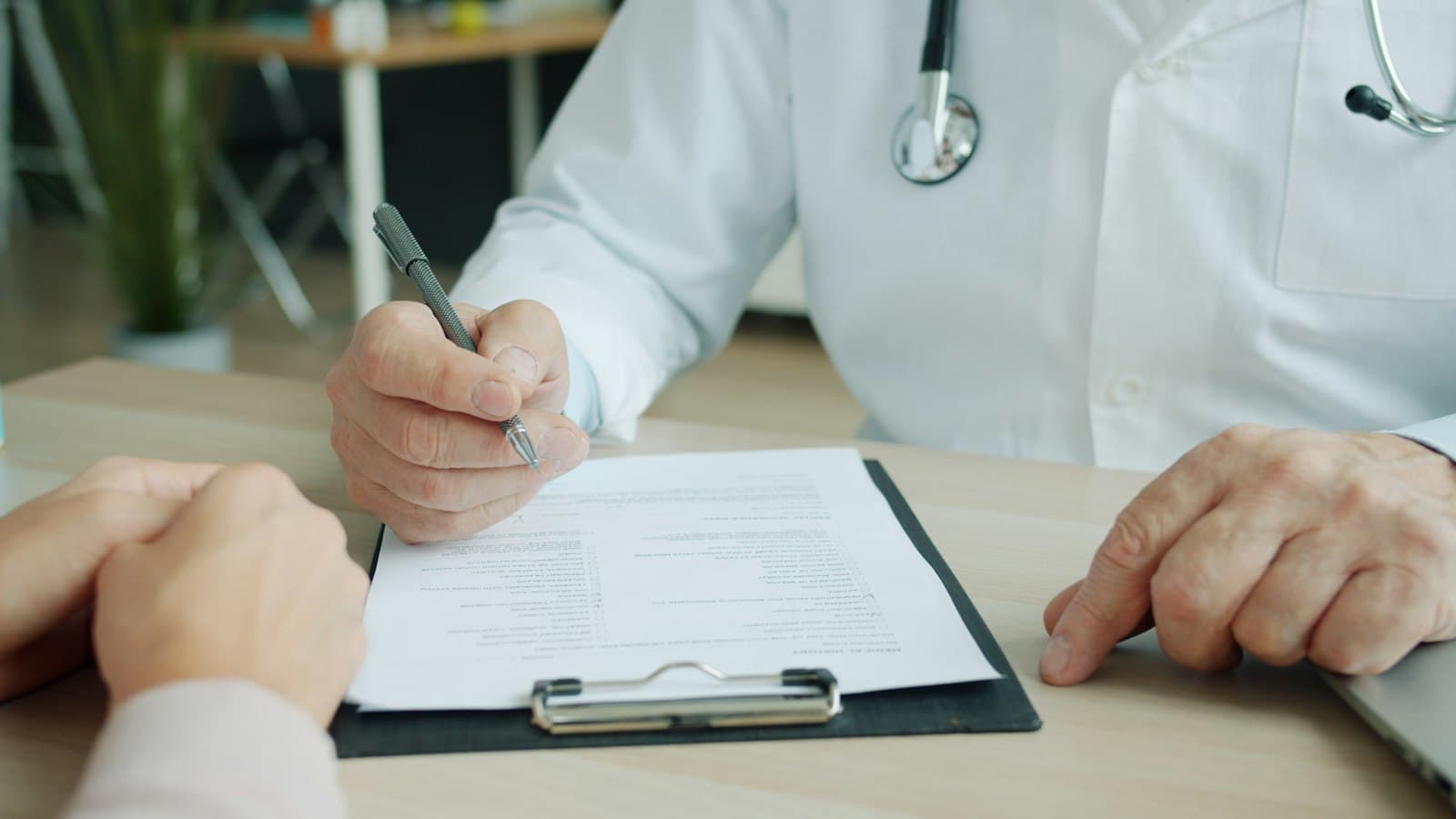 Consulta médica en SILHO